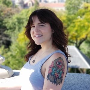 Meet your Posher, Devin